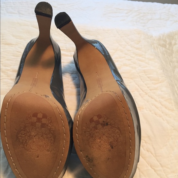 Vince Heels only worn a handful of times! - Picture 3 of 3