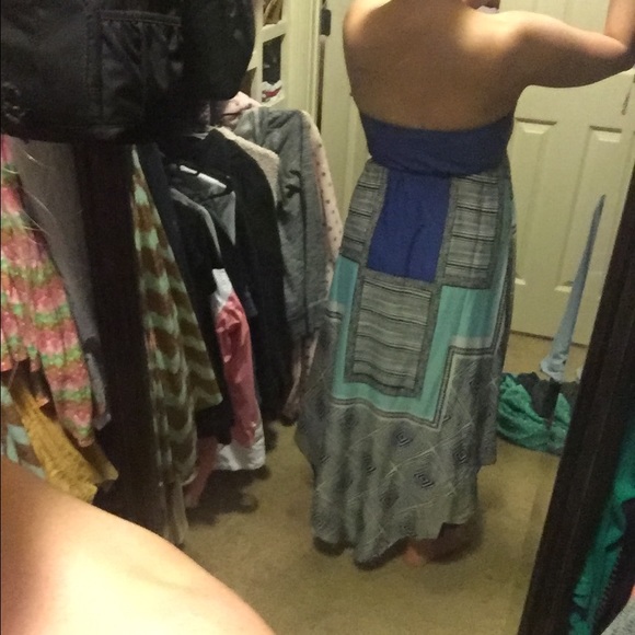 Maxi - Picture 4 of 4