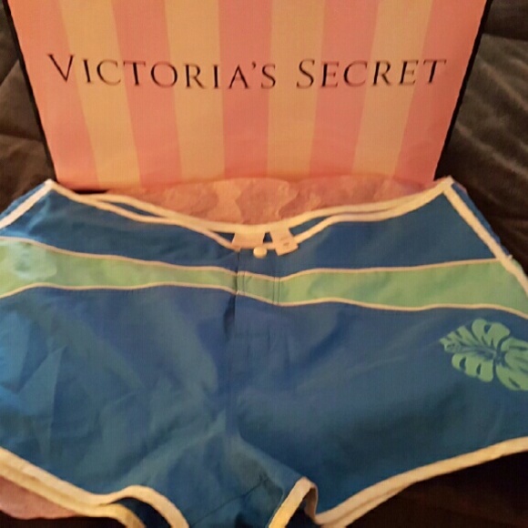 Victoria Secret board short