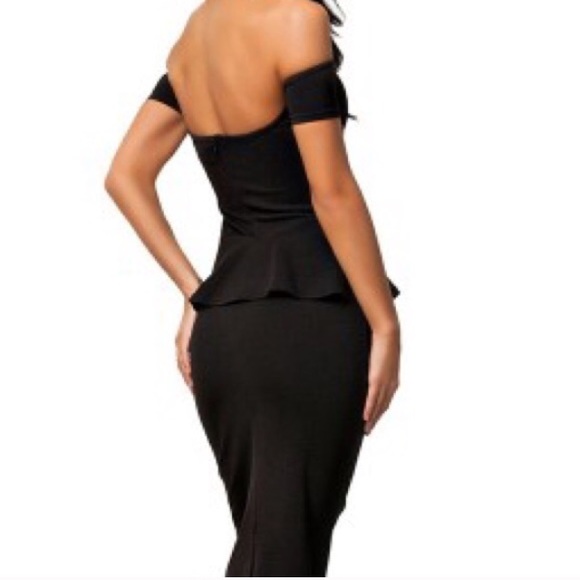 Black Off Shoulder Peplum Maxi Dress - Picture 3 of 4