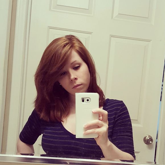 Meet your Posher, Dina - Picture 1 of 1