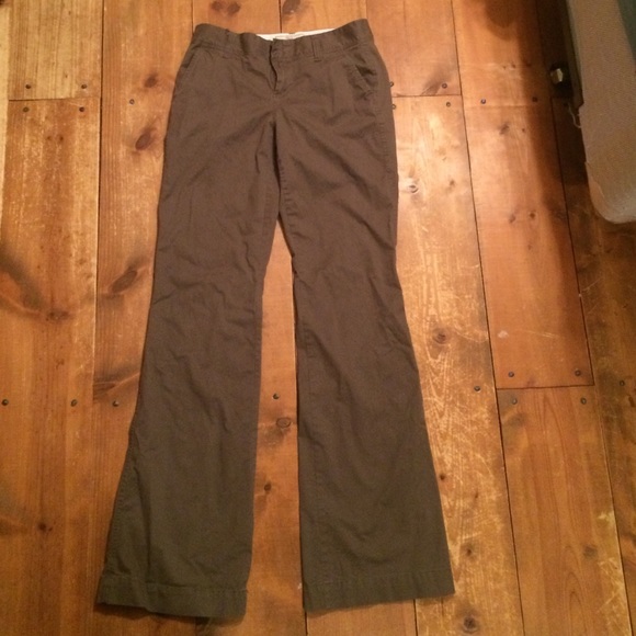 Long brown pants, size 6 tall