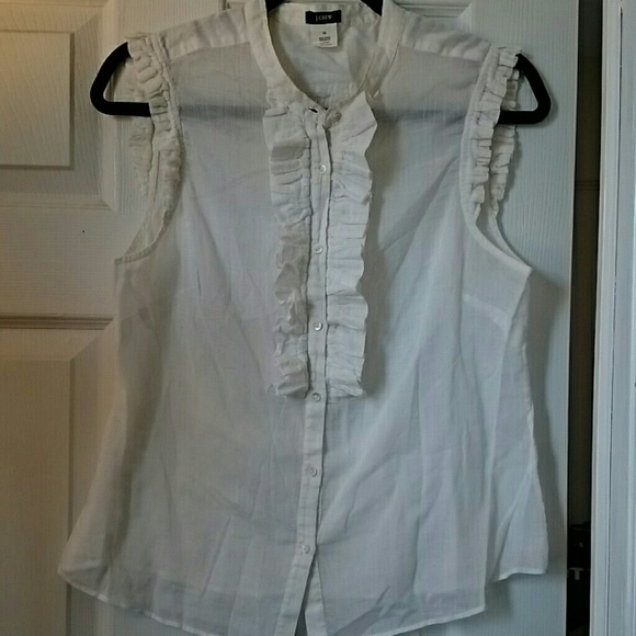 Sleeveless Ruffle Blouse 👚
