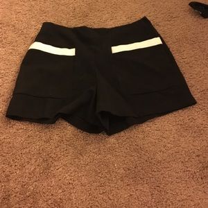 Black forever 21 shorts