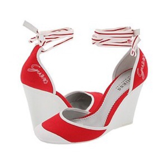 Guess by Marciano Red and White Wedges