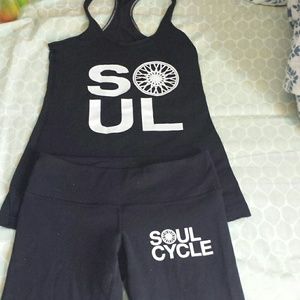 40 on merc Lululemon set