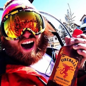 Meet your Posher, Dakota