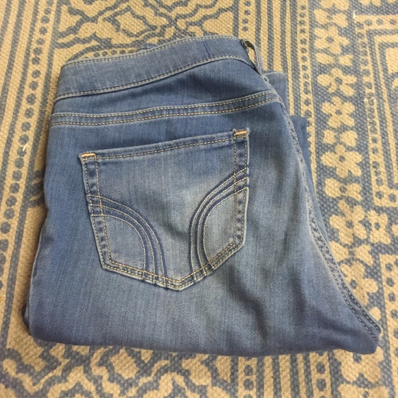 Hollister skinny jeans - Picture 1 of 3