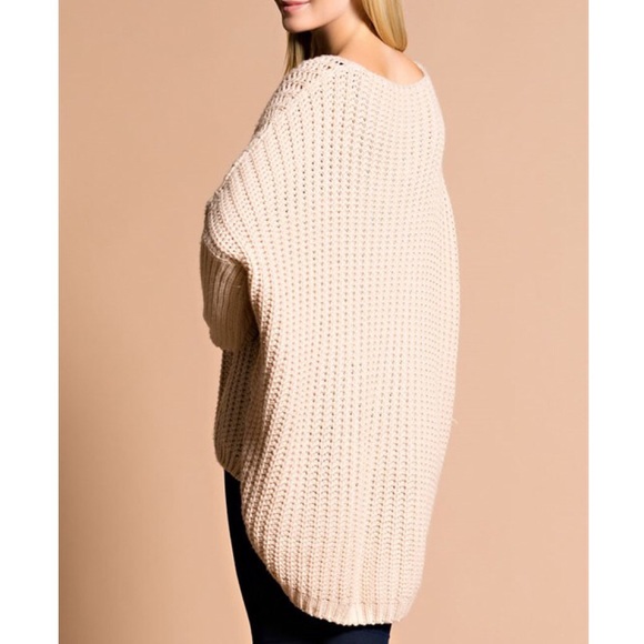 "Absent Traveler" Loose Oversized Sweater Top - Picture 3 of 3