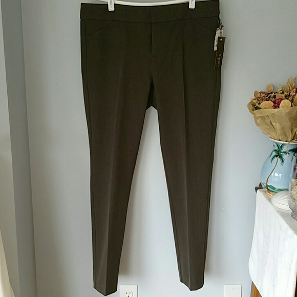 crosby. Taupe/brown skinny pant