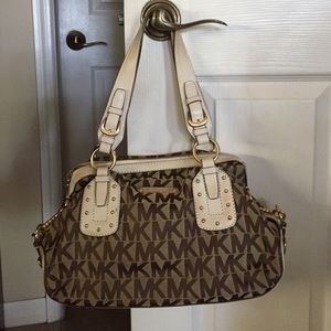 Michale Kors purse