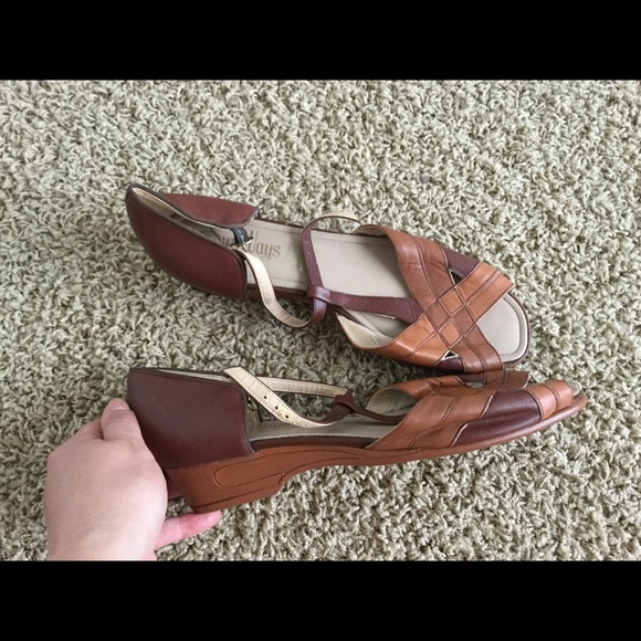 ❌💕SOLD ON EBAY 💕❌Sandals size 10 - Picture 2 of 3