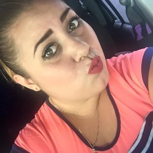 Meet your Posher, Marina