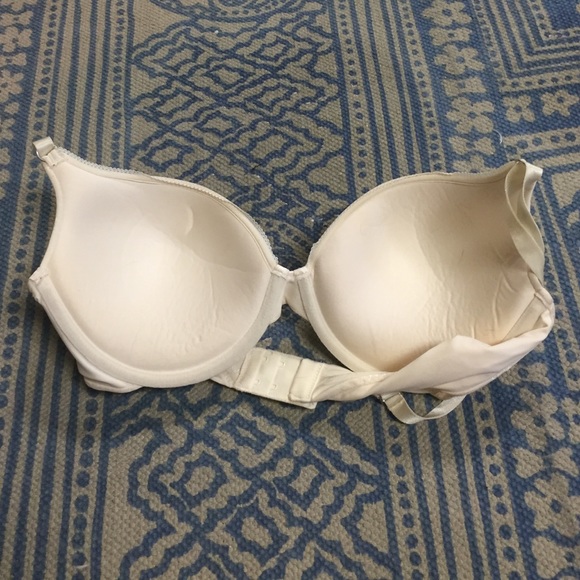 Cream bra - Picture 2 of 2