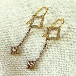 David Yurman Quatrefoil Diamond earrings