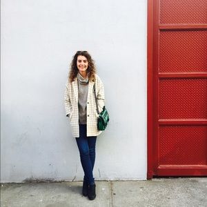 Meet your Posher, Grace