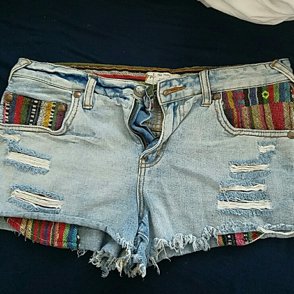 Mid rise shorts