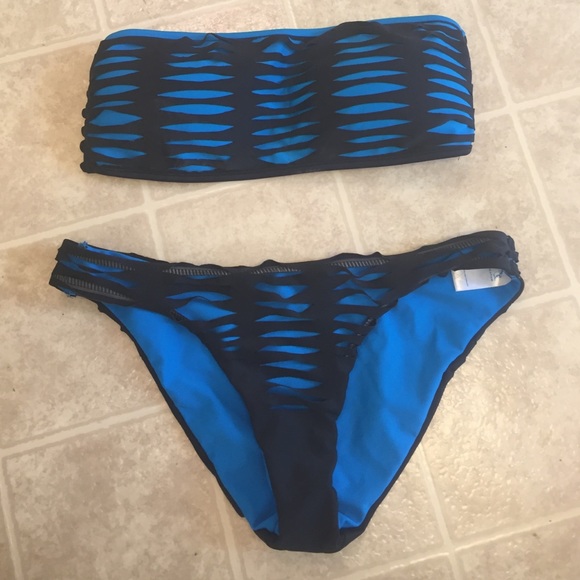 Bathing suit