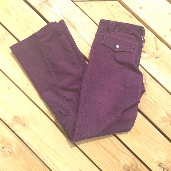 Athleta Pants - ATHLETA PURPLE CORDUROY STRIPED DIPPER PANTS