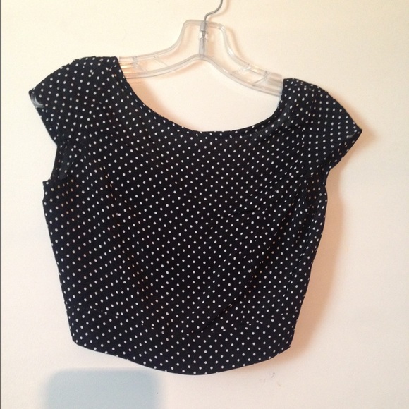 Brandy Melville crop top