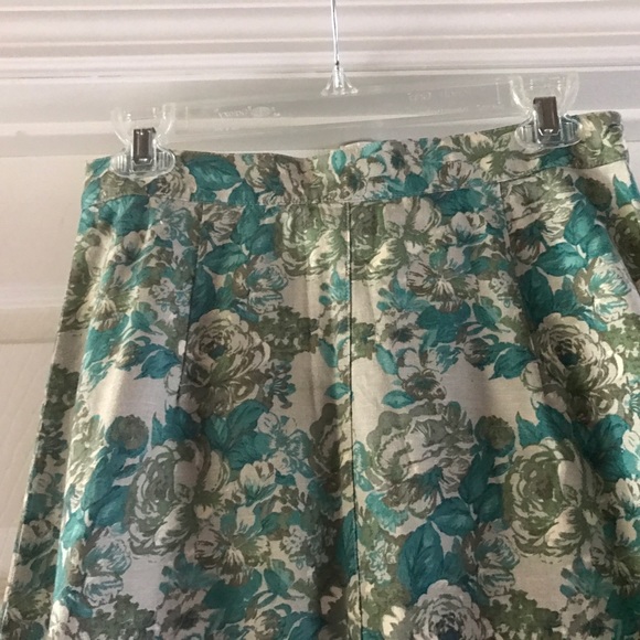 Long floral maxi skirt -linen/cotton 🎉Host Pick🎉 - Picture 8 of 8