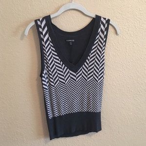 LASR CHANCE NWOT Express Sweater Vest size x small