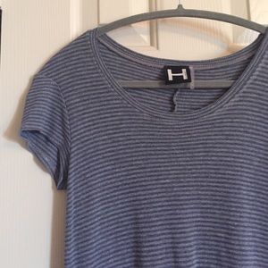 Grey and blue striped tee
