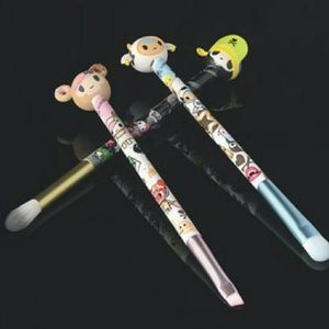 Rare Tokidoki eye makeup brushes