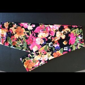 Floral leggings