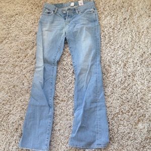 Lucky jeans