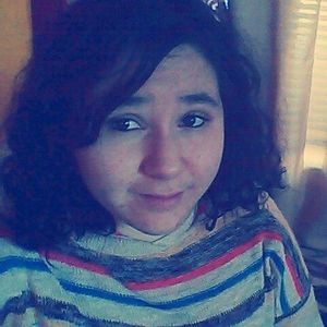 Meet your Posher, Alejandra