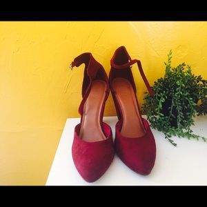 Maroon oxblood shoes! New never worn.
