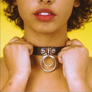 Brand New Gothic Punk Rock Circle Leather  Choker