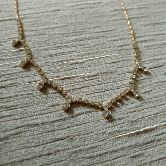 Gold Rhinestone Necklace - Picture 4 of 4