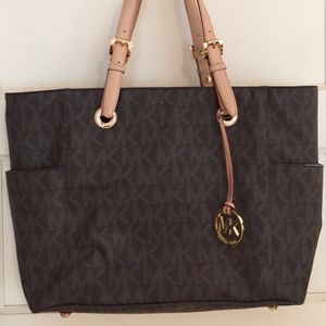 Michael Kors bag with laptop case built-in
