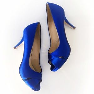 💙♠️Kate Spade Billie Satin Heels in Cobalt