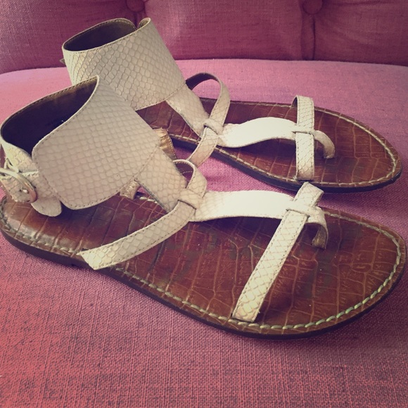 Sam Edelman nude snake sandal size 7