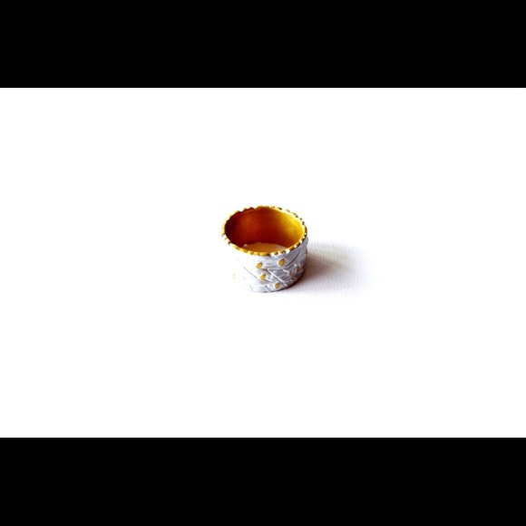 White/Gold Ring