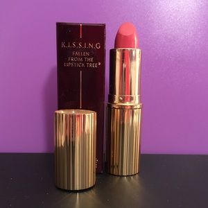 Charlotte Tilbury Lipstick: Coral
