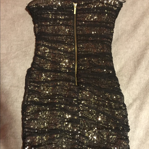 Bebe Dress - Picture 2 of 4
