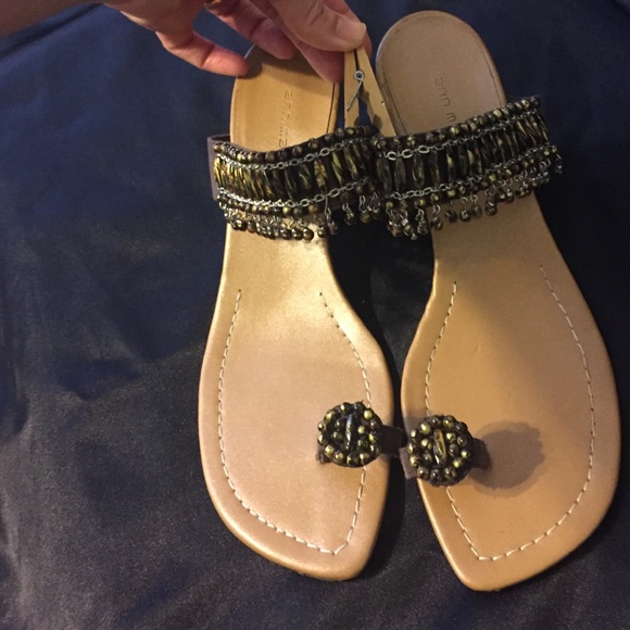 Tan Sandals with Brown/Bronze bead accents.