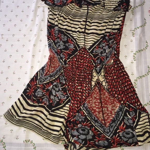 Adorable trendy romper - Picture 1 of 4