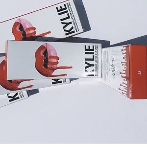 Kylie lip kit