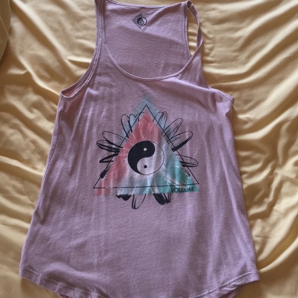 Cute periwinkle volcom tank top