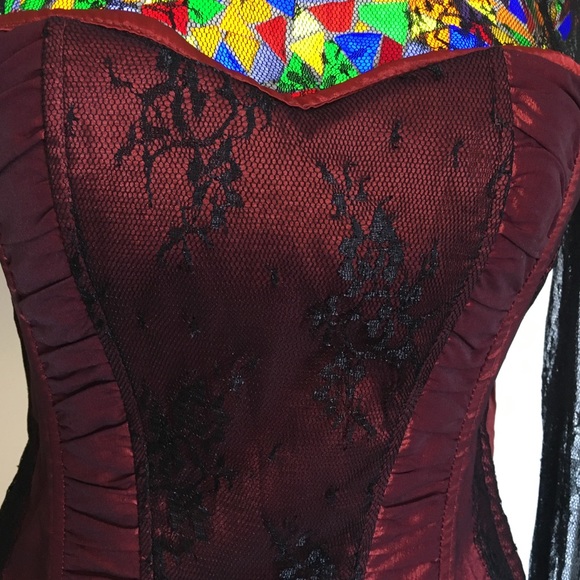 Corset - Picture 3 of 3
