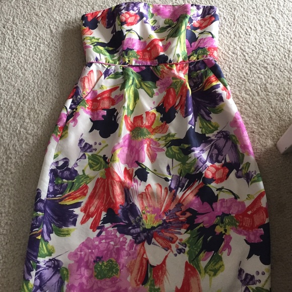 J. Crew Dresses & Skirts - J.Crew floral silk strapless dress