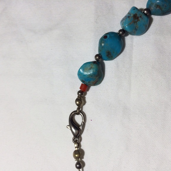 Turquoise Necklace - Picture 4 of 4
