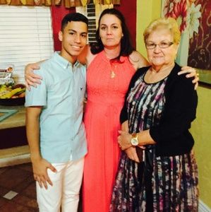 Meet your Posher, Liza