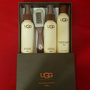Sheepskin Care Kit (USED ONCE ONLY)