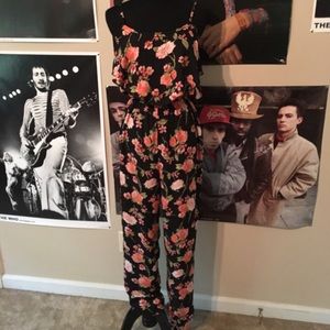Floral Jumpsuit!